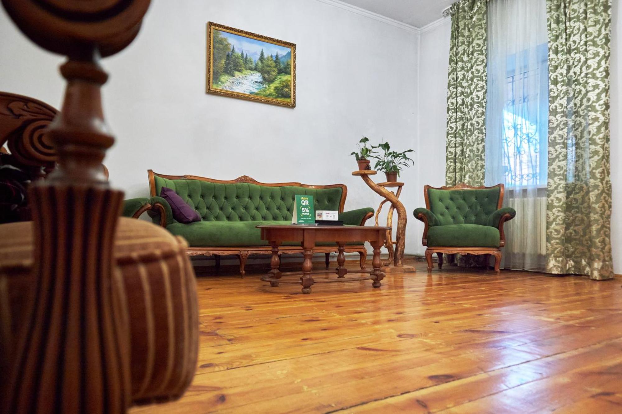 Hotel Sweet Vibe Almaty Exterior foto