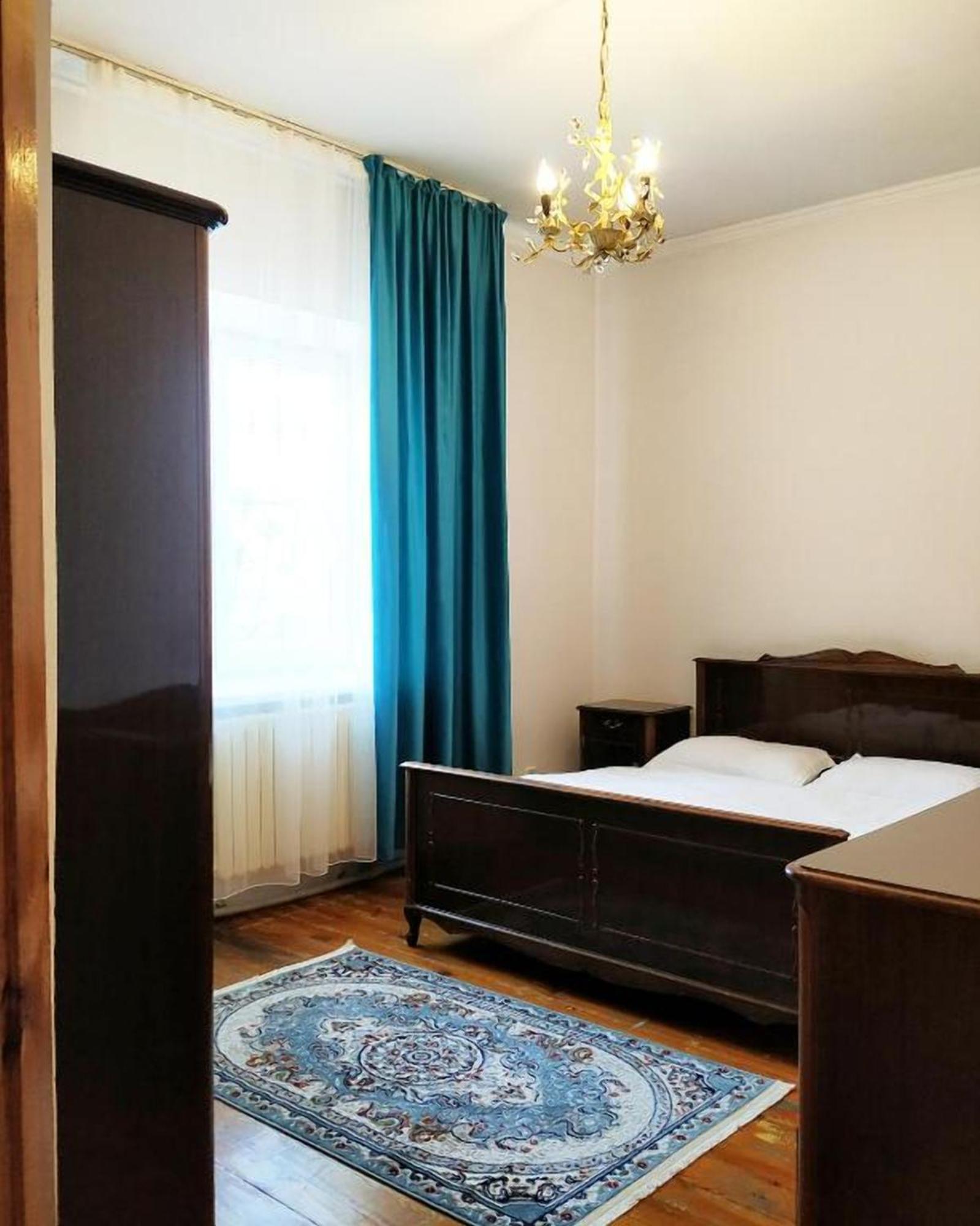 Hotel Sweet Vibe Almaty Exterior foto